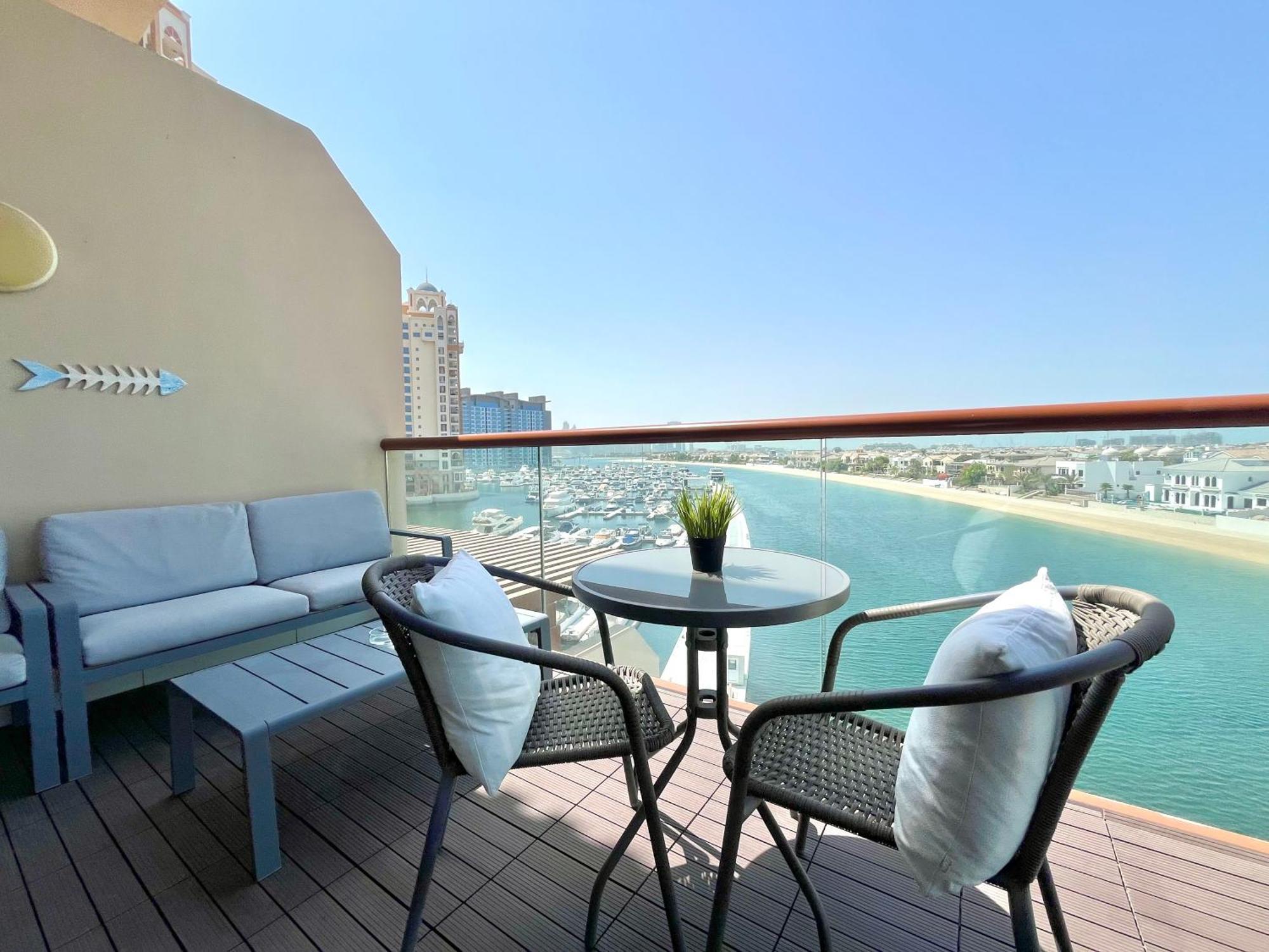 Palm Jumeirah Upgraded & Cozy Boutique Apartment Dubai Luaran gambar