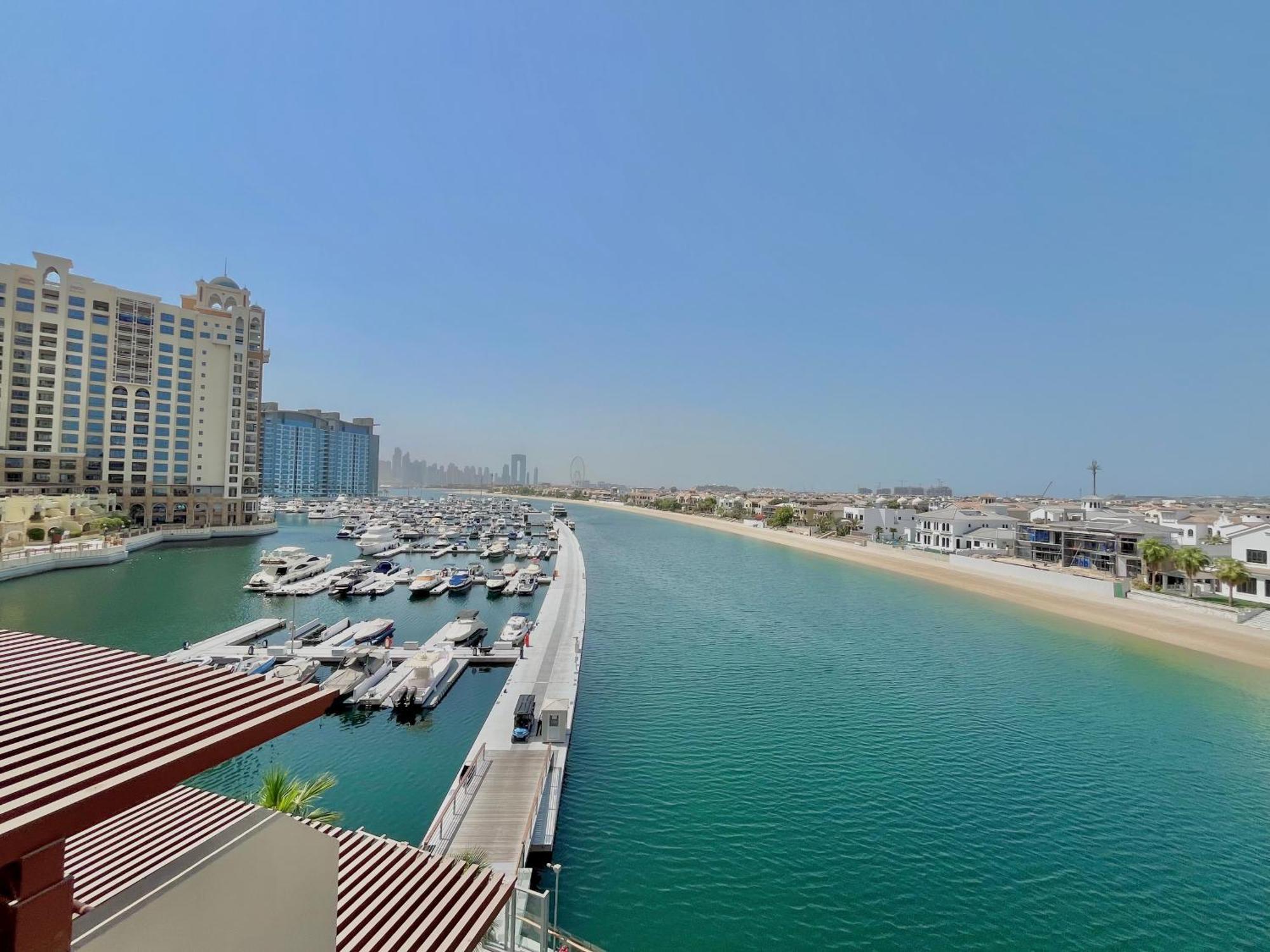 Palm Jumeirah Upgraded & Cozy Boutique Apartment Dubai Luaran gambar